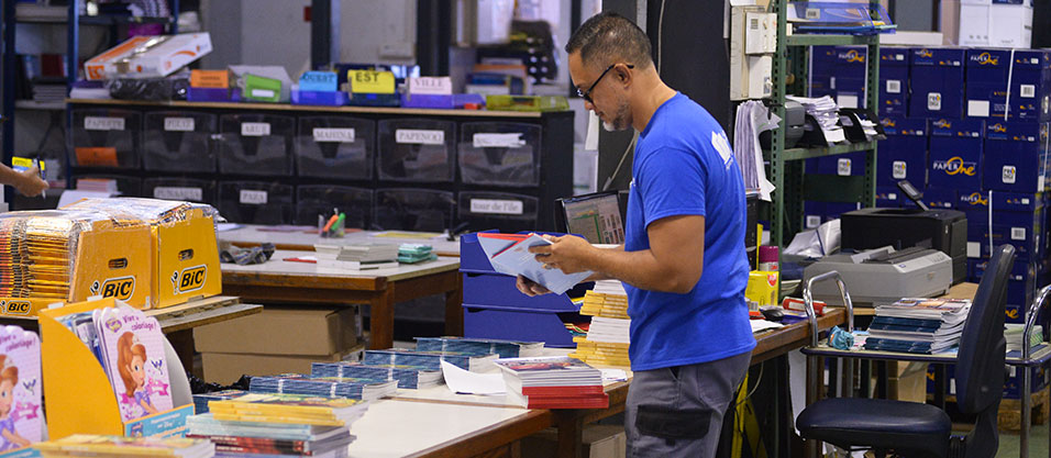 Hachette Pacifique – Papeterie, Fournitures scolaires et Mobilier de bureau et Mobilier scolaire en Polynésie française
