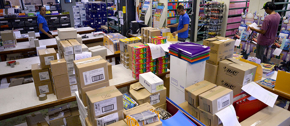 Hachette Pacifique – Papeterie, Fournitures scolaires et Mobilier de bureau et Mobilier scolaire en Polynésie française
